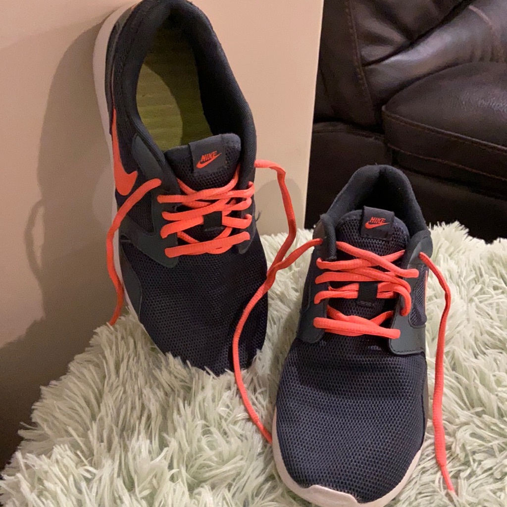 Womens Nike Sneaker